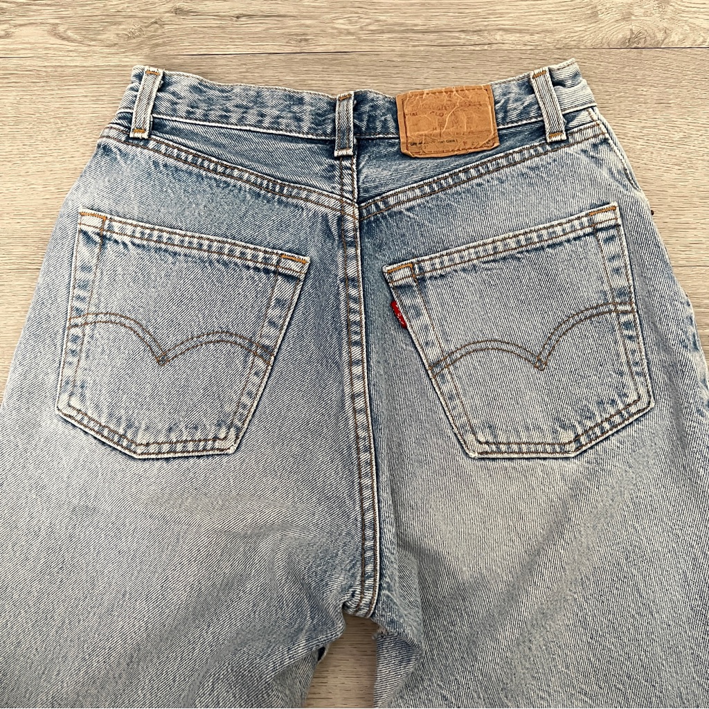 Vintage Levis 901 Jeans